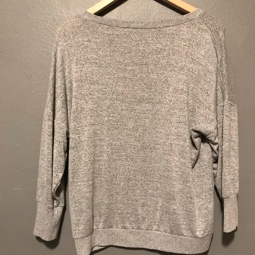 Gap V-Neck Lightweight Sweater Gray Small Womens Classic